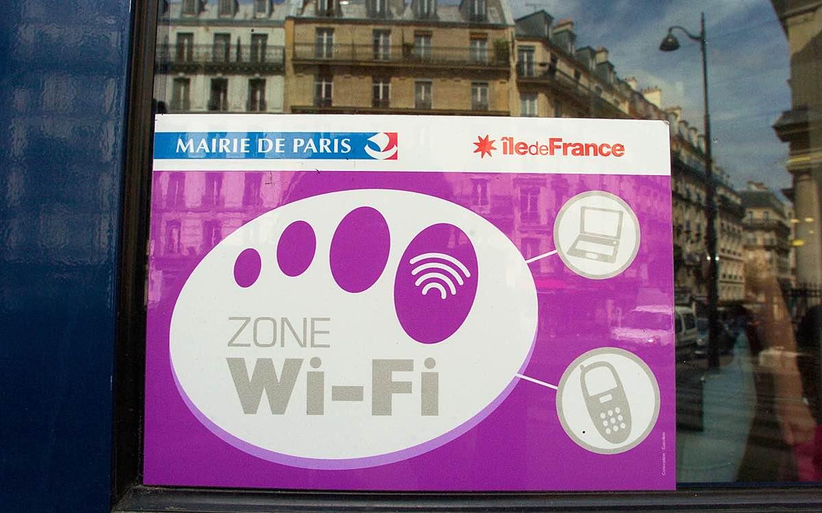 affiche wifi internet à paris