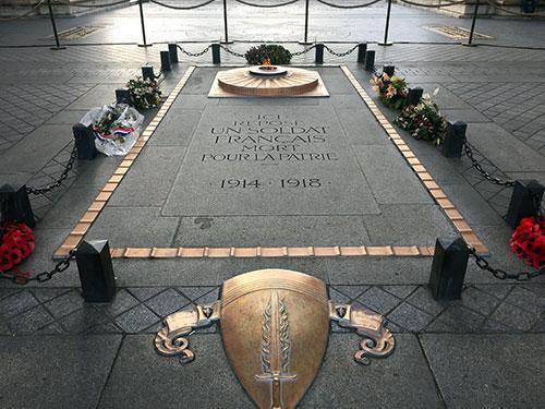 Monument aux Morts, Arc de Triomphe