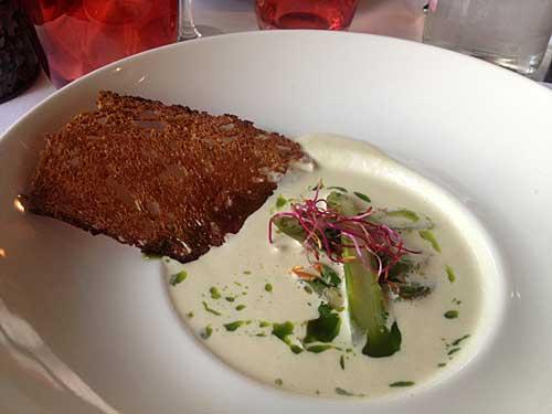 Soupe parfaite aux asperges
