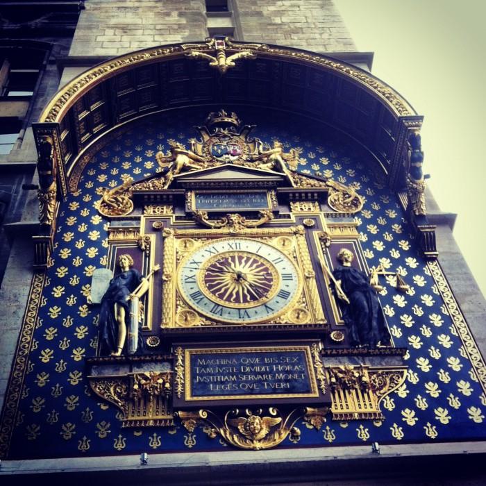 Le plus ancien horloge publique de Paris, installé dans l'une des tours de la Conciergerie