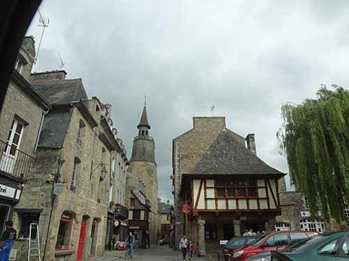 Dinan