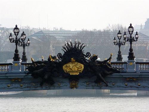 Fluctuat Nec Mergitur. Pont Alexandre III. : Claudius Dorenrof no Flickr