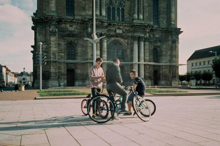 Pause dans l'une des villes de la région