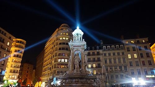 Lyon, monument avant la fête