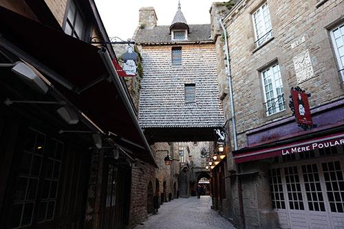 Mont Saint Michel, rue principale, 20h