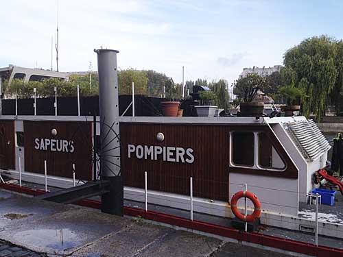 Marges de la Seine : Caserne des Pompiers