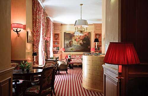 Les belles salles de l'hôtel