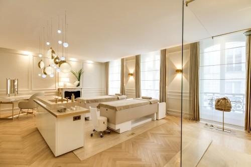 Another view of the Haute Couture Cabin