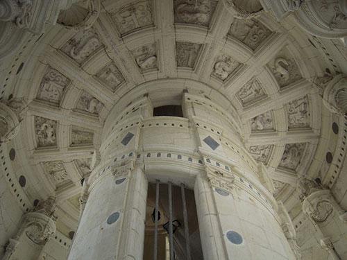 Haut de l'escalier, Chambord. Patrick Janicek sur Flickr