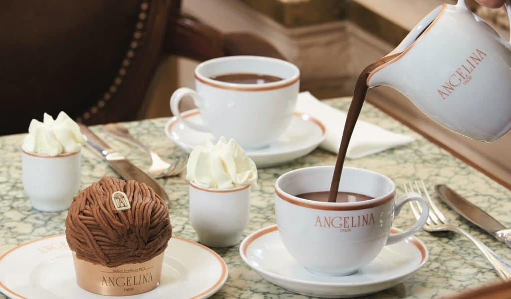 paris sous la pluie chocolat chaud angelina