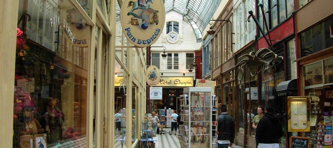 Réservez maintenant la visite guidée à la découverte des passages secrets de Paris