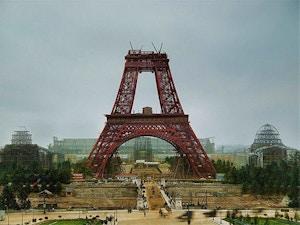 tour eiffel couleur