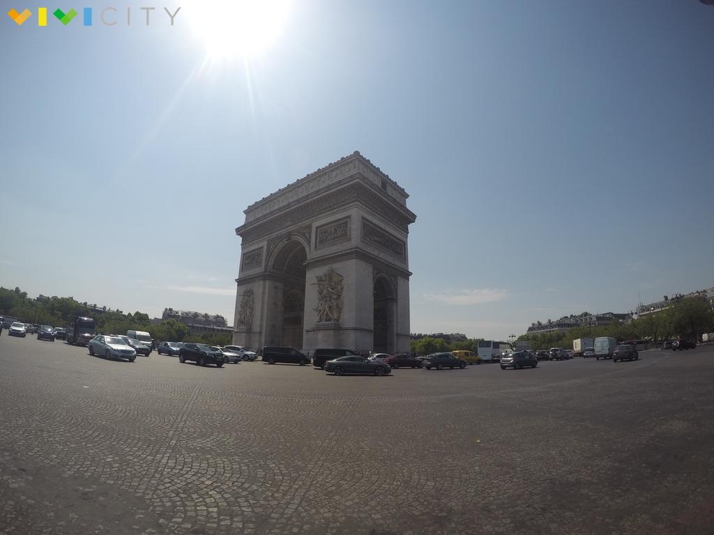 Arc de Triomphe 01
