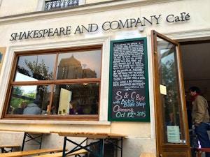 Café de Shakespeare and Company