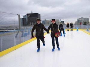 Patinoire sous le Grand Arche La Défense
