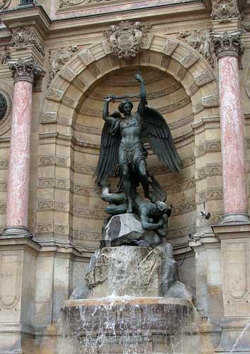 Les sculptures de Paris