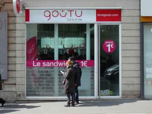 Un sandwich pour 1 euro : Paris devient-elle une ville aux prix accessibles ?
