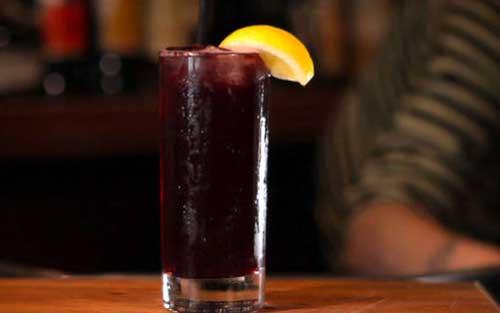 Choisissez votre vin : rouge au goût de coca cola ou blanc au goût de maracujá