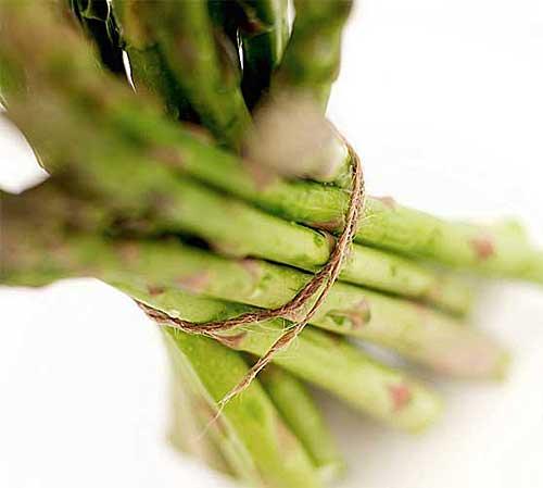 Printemps à Paris : profitez-en pour manger des asperges