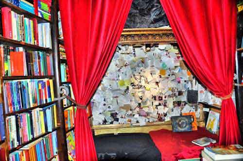 Shakespeare and Company : une adresse symbole de Paris