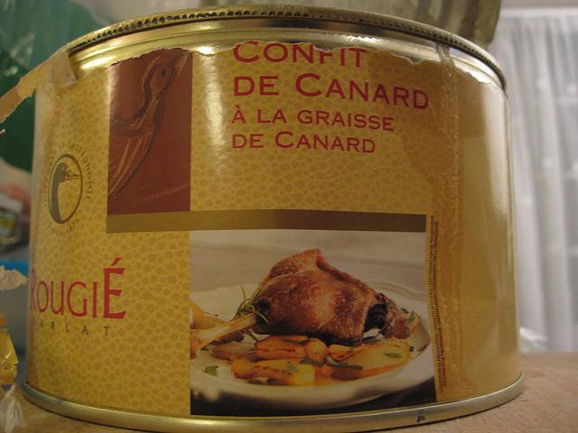 Plats typiques français - confit de canard