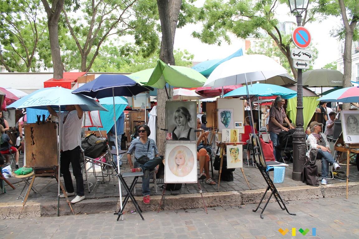 Place du Tertre, la place des artistes de Montmartre