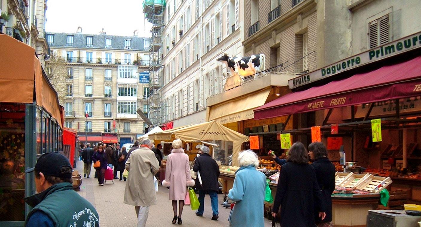 Où faire du shopping à Paris : Les avenues du luxe et les boutiques tendance