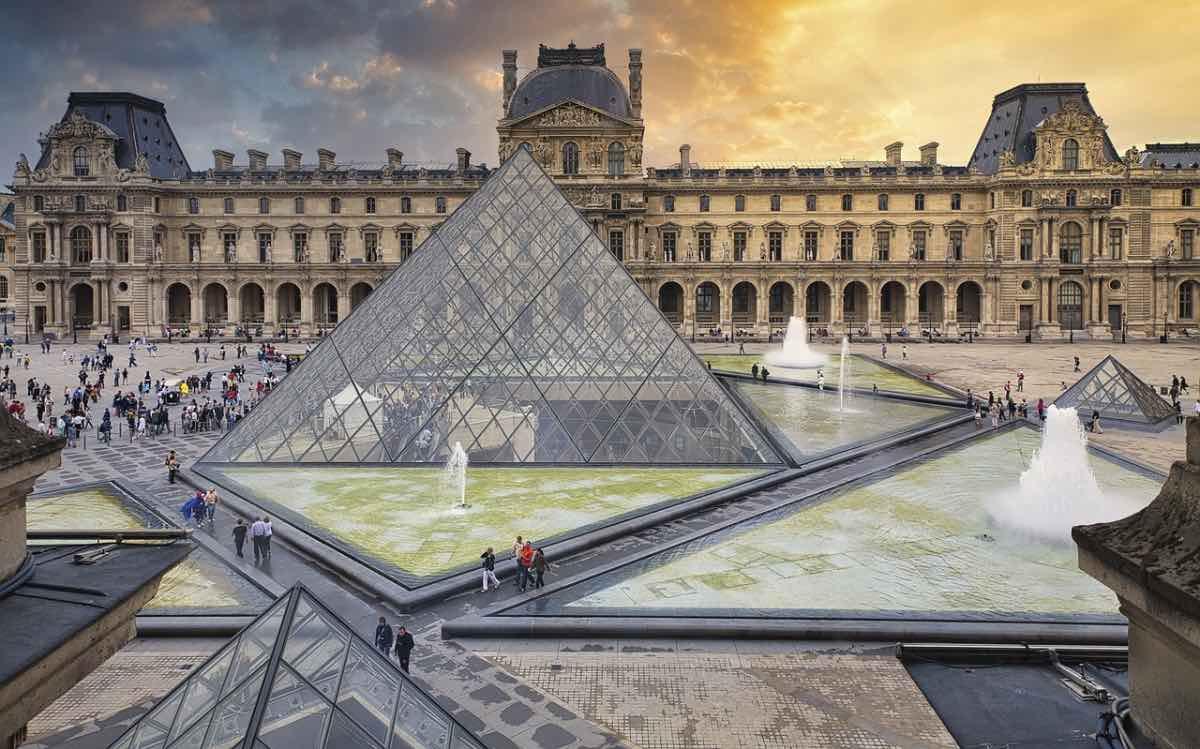 cosa fare a parigi in 4 giorni museo louvre