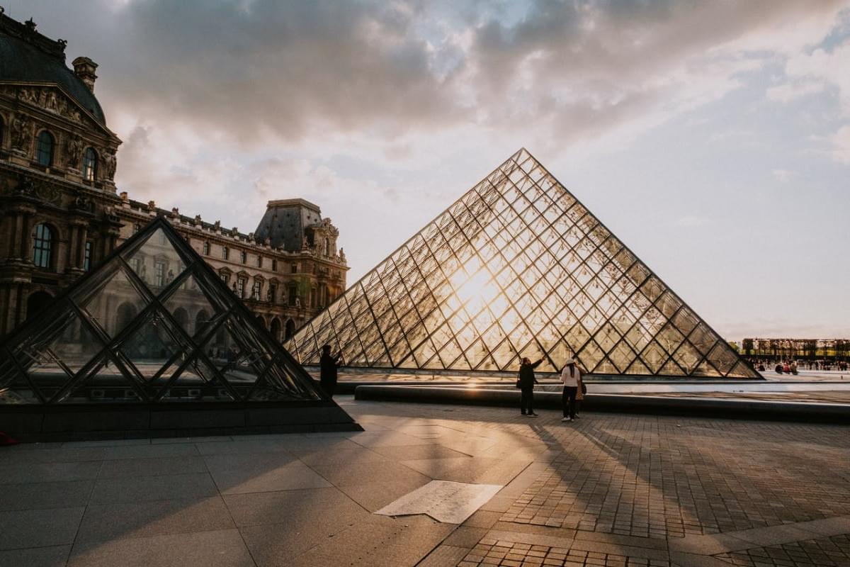 louvre museum parigi