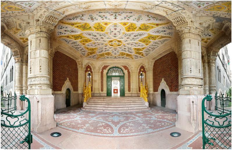 Iparművészeti Múzeum, főbejárat