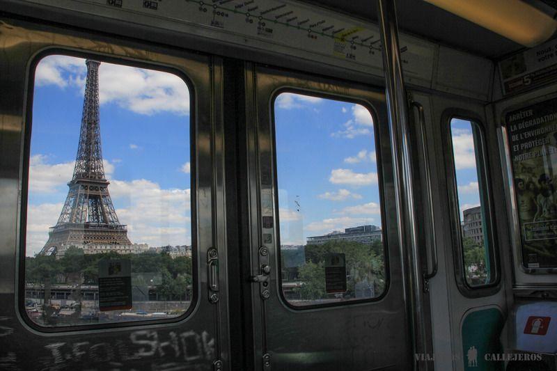 10 must-do tips for travelling to Paris